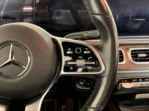 Used 2022 Mercedes-Benz GLE 350 4MATIC w/ Premium Package image 19
