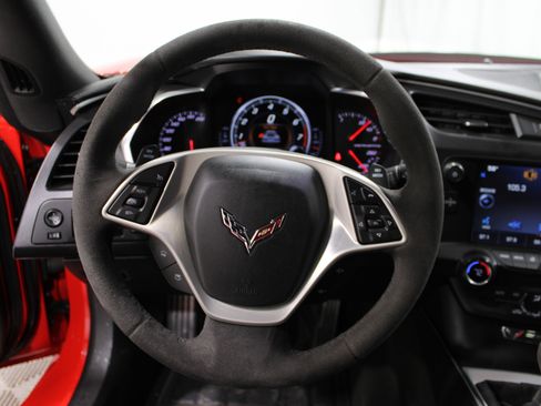 Used 2014 Chevrolet Corvette Stingray Convertible w/ Battery Protection Package image 8