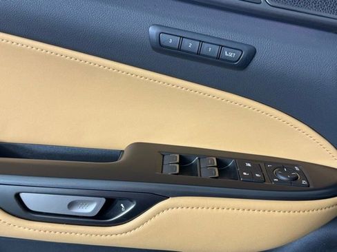 Used 2025 Lexus NX 350 AWD w/ Luxury Package image 18