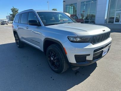 New 2025 Jeep Grand Cherokee L Altitude