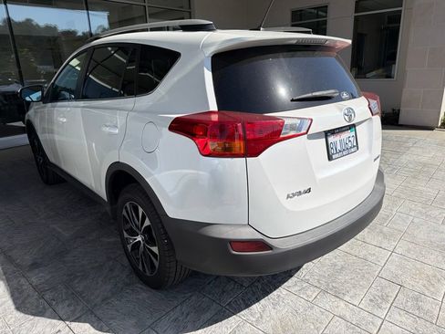 Used 2015 Toyota RAV4 Limited w/ Technology Package FWD image 7