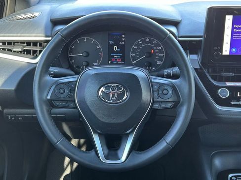 Used 2025 Toyota Corolla SE image 36
