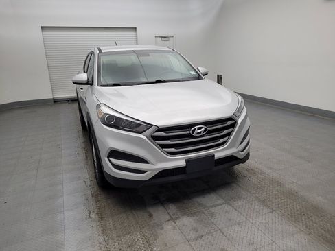 Used 2018 Hyundai Tucson SE image 14