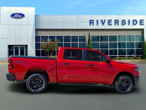 Used 2025 RAM 1500 Warlock AWD/4WD image 8
