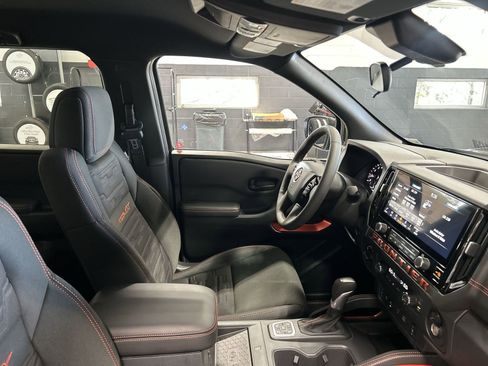 New 2026 Nissan Frontier PRO-4X w/ Pro-4x Convenience Package AWD/4WD image 8