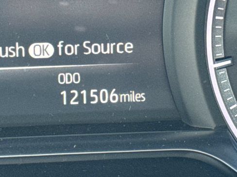 Used 2021 Toyota Venza XLE AWD/4WD image 19