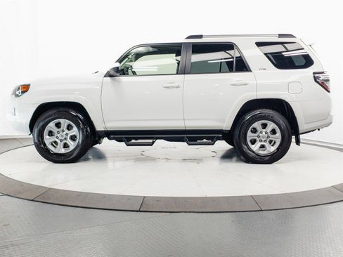 Certified 2023 Toyota 4Runner SR5 RWD image 7