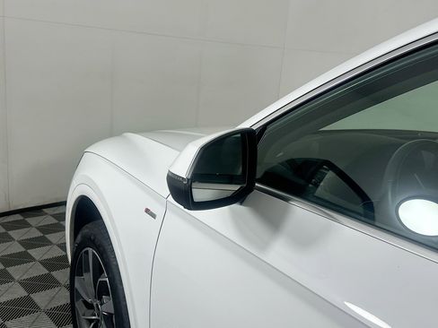 Used 2024 Audi Q5 2.0T Premium Plus image 16