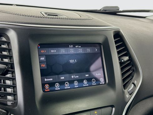 Used 2021 Jeep Cherokee Latitude image 19