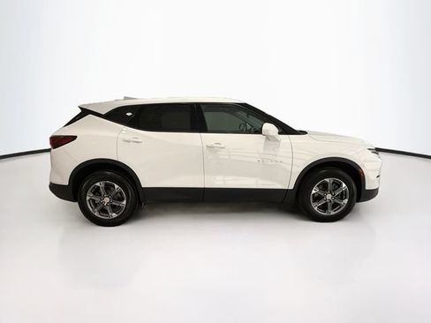 Used 2024 Chevrolet Blazer LT w/ Driver Confidence Package FWD image 8