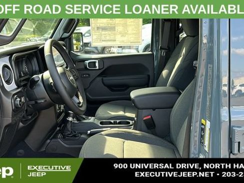 Used 2025 Jeep Wrangler Unlimited Sport AWD/4WD image 10