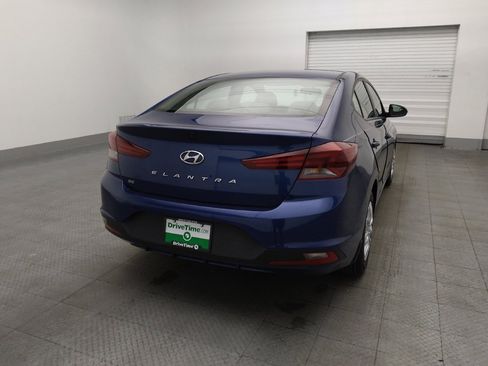 Used 2019 Hyundai Elantra SE image 7
