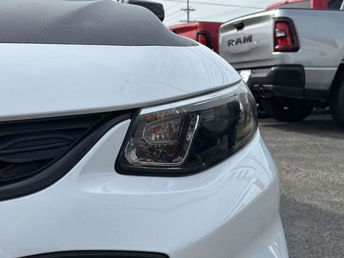 Used 2018 Chevrolet Malibu LT w/ Leather Package image 9