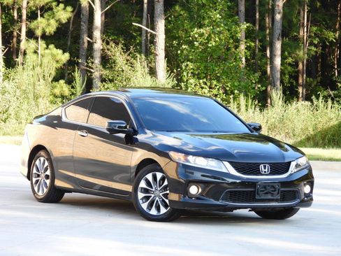 Used 2015 Honda Accord EX image 10