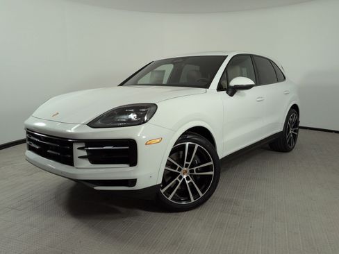 New 2026 Porsche Cayenne AWD/4WD image 1