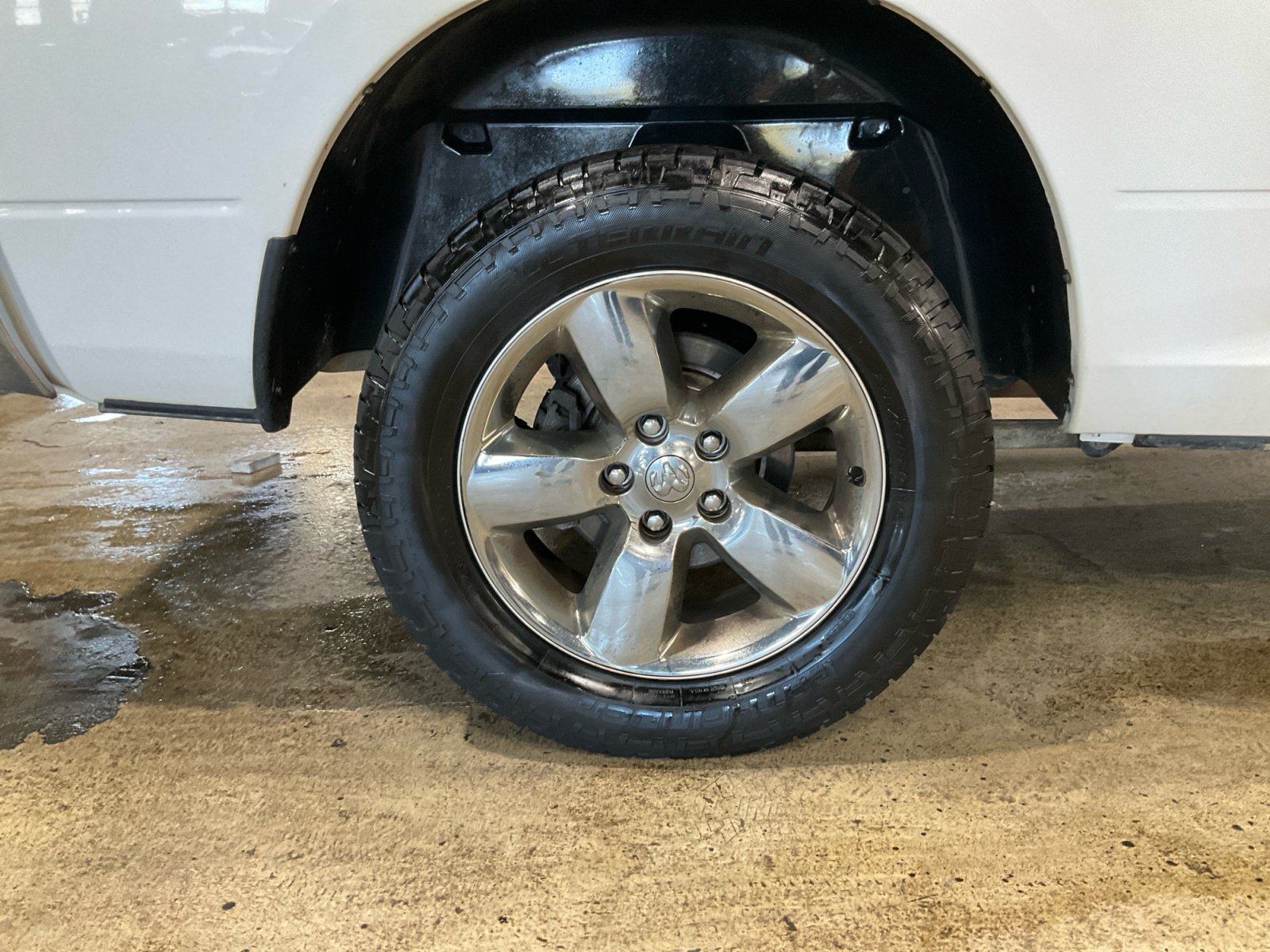 Used 2019 RAM 1500 ST w/ SXT Plus Group AWD/4WD image 20