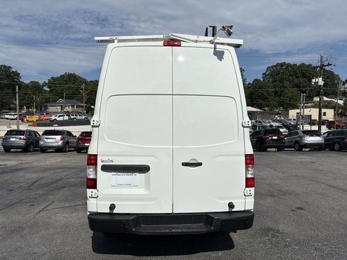 Used 2021 Nissan NV 2500 SV w/ Navigation Package image 4