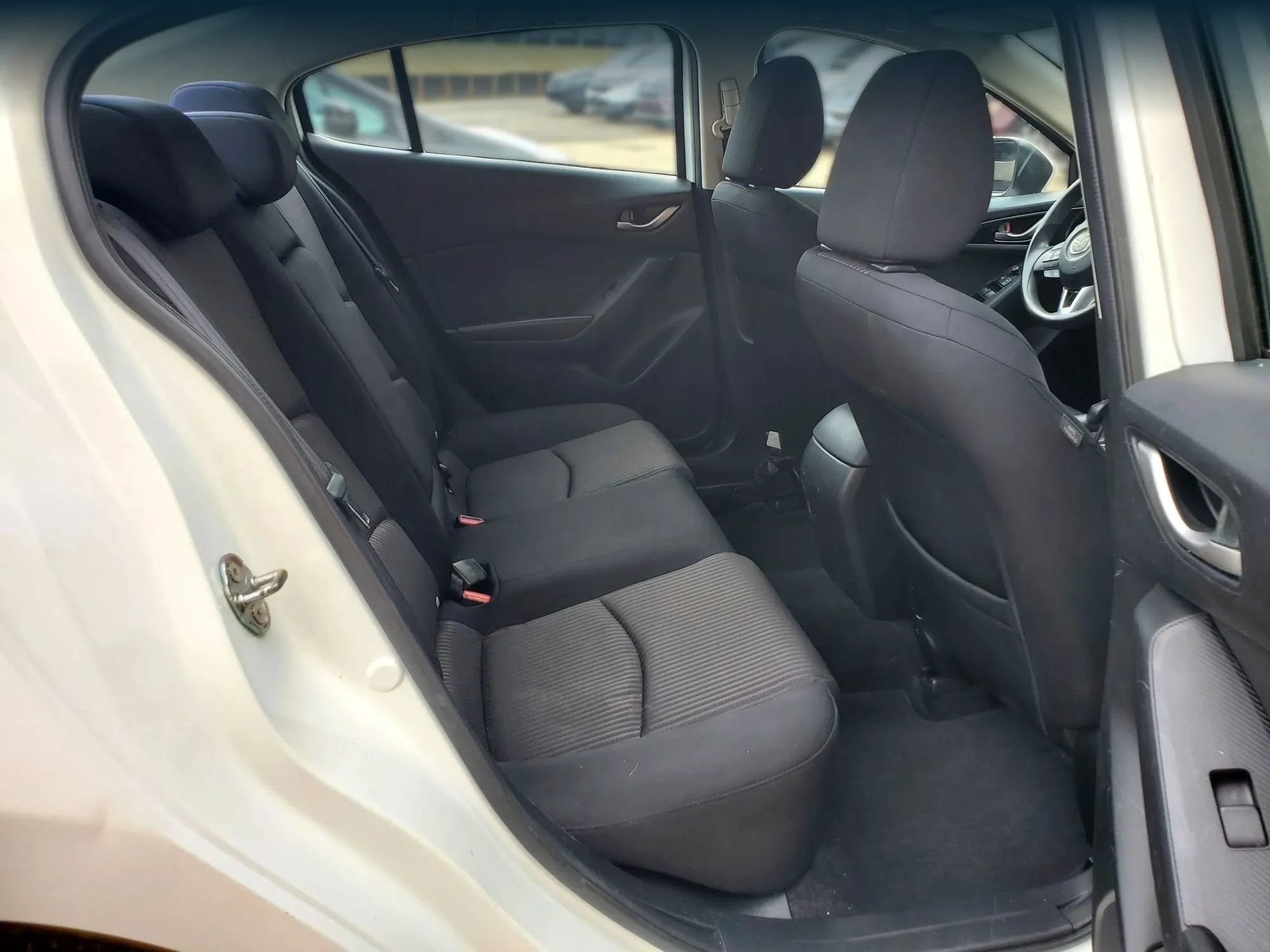 Used 2016 MAZDA MAZDA3 i Sport w/ Preferred Equipment Package FWD image 25