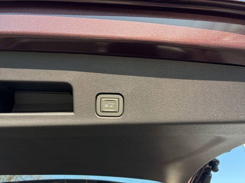 New 2026 Chevrolet Traverse RS image 39