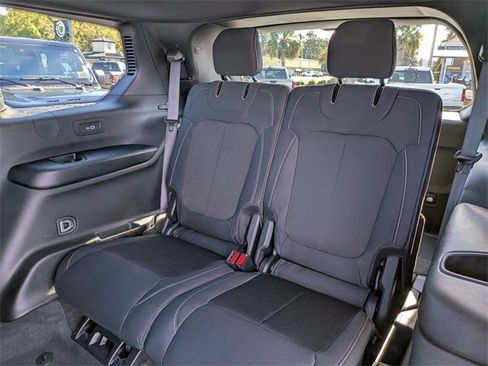 New 2025 Jeep Grand Cherokee L Laredo w/ Luxury Tech Group I image 14