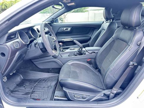 Used 2016 Ford Mustang Shelby GT350 w/ Technology Package RWD image 15