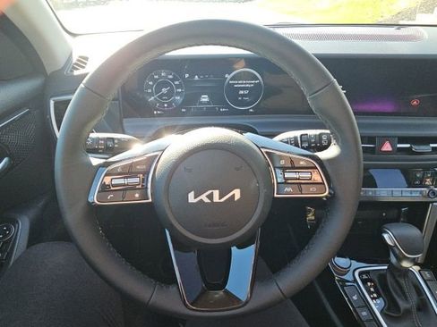 New 2026 Kia Seltos EX w/ EX Sunroof Package AWD/4WD image 10