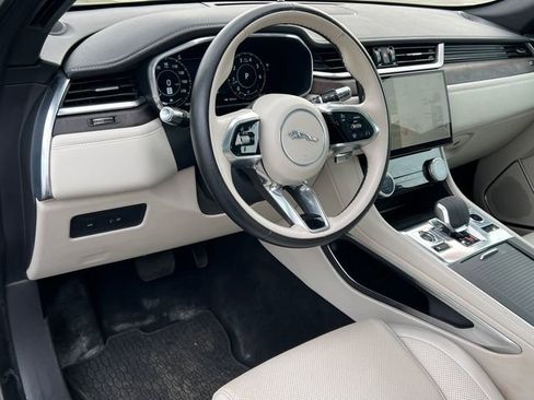 Used 2021 Jaguar F-PACE S AWD/4WD image 18