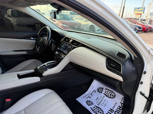 Used 2022 Honda Insight Touring image 5