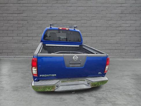 Used 2012 Nissan Frontier SL RWD image 9