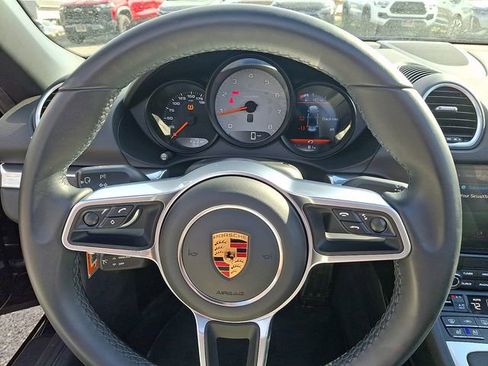 Used 2022 Porsche 718 Boxster S RWD image 4