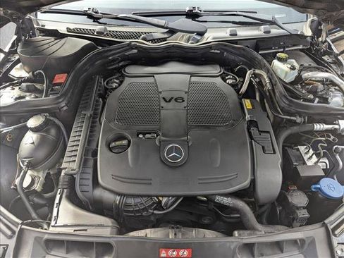 Used 2013 Mercedes-Benz C 300 Sport image 22