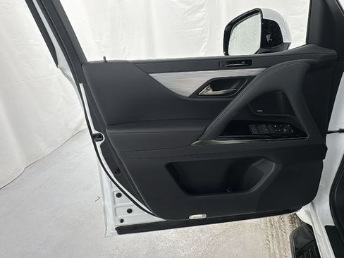 Used 2023 Lexus LX 600 F Sport image 20