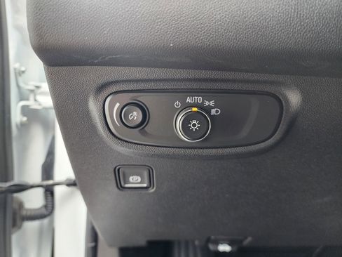 Certified 2023 GMC Terrain SLE w/ Driver Convenience Package image 26