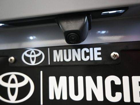 Used 2025 Ford Escape ST-Line image 44