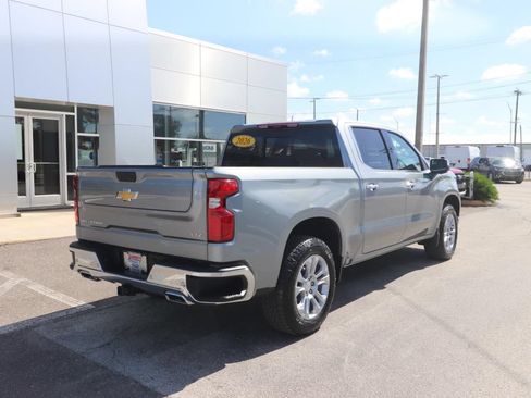 Used 2026 Chevrolet Silverado 1500 LTZ w/ LTZ Premium Package AWD/4WD image 16