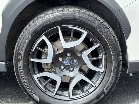 Used 2022 Subaru Crosstrek Hybrid w/ Moonroof Package w/Navigation AWD/4WD image 42