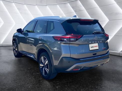 Used 2022 Nissan Rogue SL AWD/4WD image 6