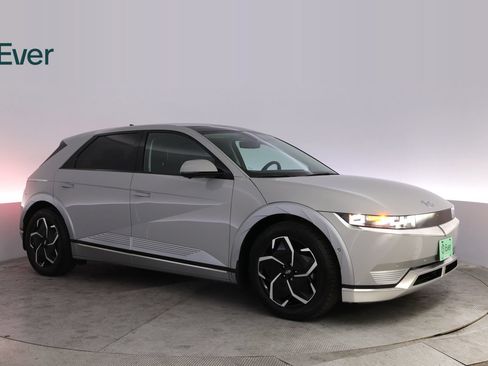 Used 2024 Hyundai Ioniq 5 Limited RWD image 14