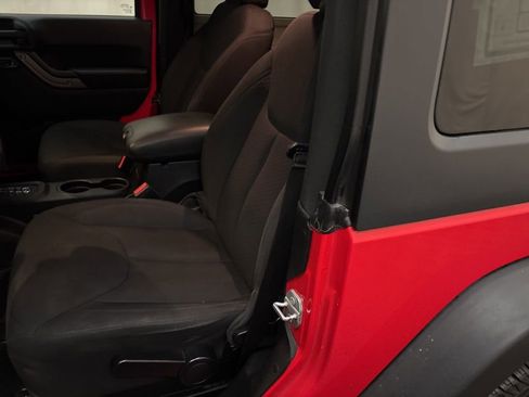 Used 2015 Jeep Wrangler Sport w/ Quick Order Package 24S image 11