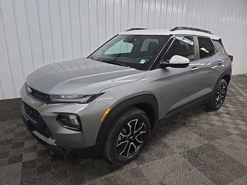 Used 2023 Chevrolet TrailBlazer ACTIV w/ Convenience Package image 8