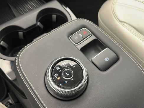 Used 2022 Ford Mustang Mach-E Premium RWD image 18