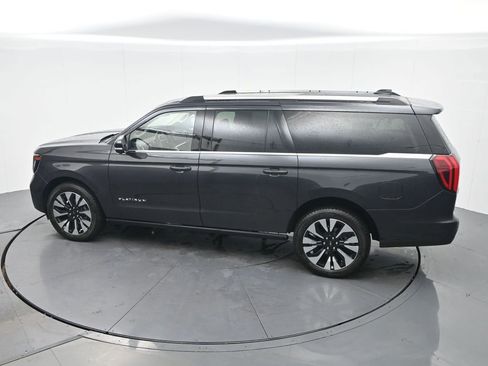 New 2025 Ford Expedition Max Platinum w/ Driver's Package image 34