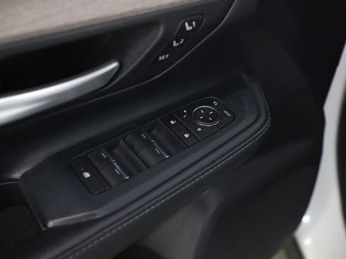 Used 2024 Toyota Grand Highlander Limited image 22