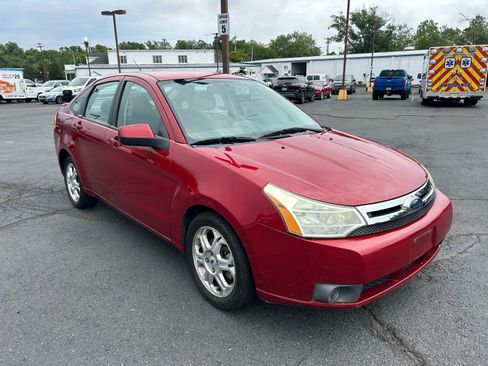 Used 2009 Ford Focus SES FWD image 3