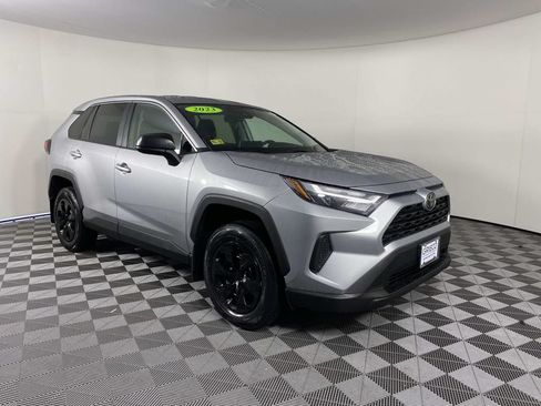 Used 2023 Toyota RAV4 LE AWD/4WD image 1