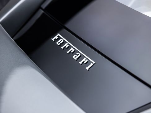 Used 2021 Ferrari F8 Tributo image 24