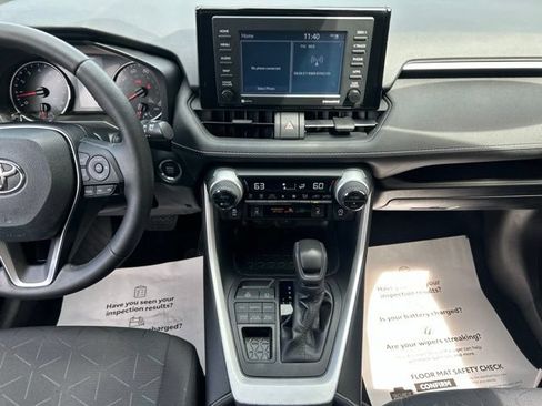 Certified 2022 Toyota RAV4 XLE w/ Convenience Package AWD/4WD image 52