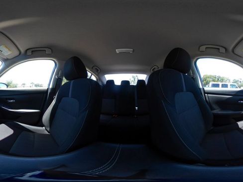 Used 2025 Nissan Sentra SV FWD image 38