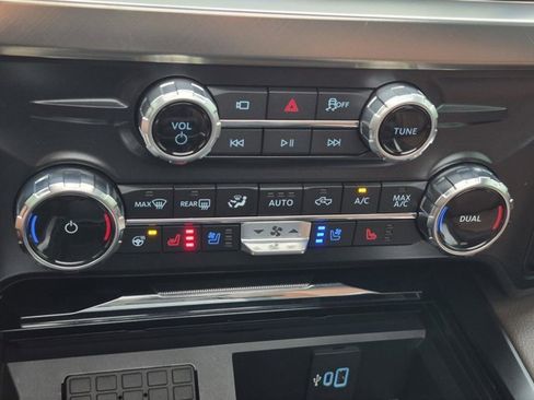 Used 2026 Ford F250 King Ranch w/ Chrome Package image 33