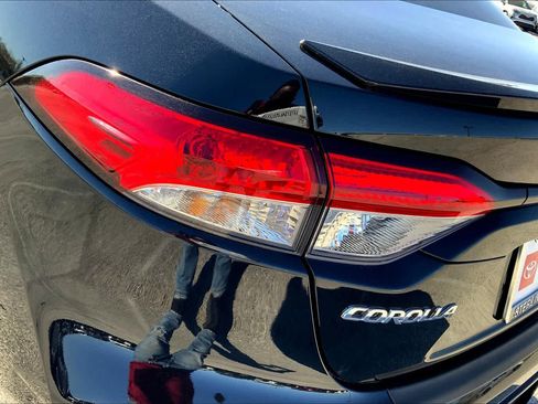 Used 2024 Toyota Corolla SE image 28